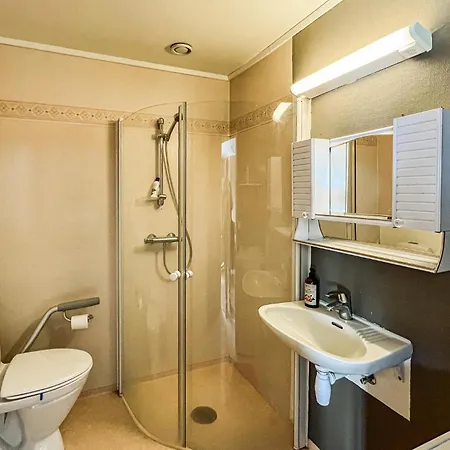 1 Bedroom Cozy In ستافانجر